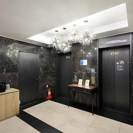 Jamsil Tomgi Hotel
