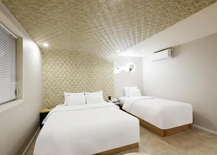 Jamsil Tomgi Motel 3*