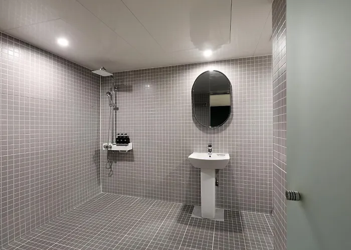 Motel Jamsil Tomgi